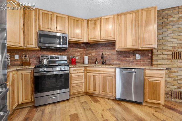 15632 Ray Drive, Larkspur, CO 80118