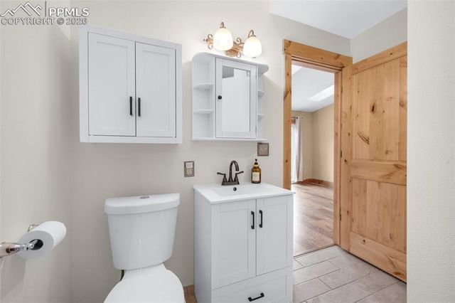 15632 Ray Drive, Larkspur, CO 80118