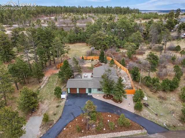 15632 Ray Drive, Larkspur, CO 80118