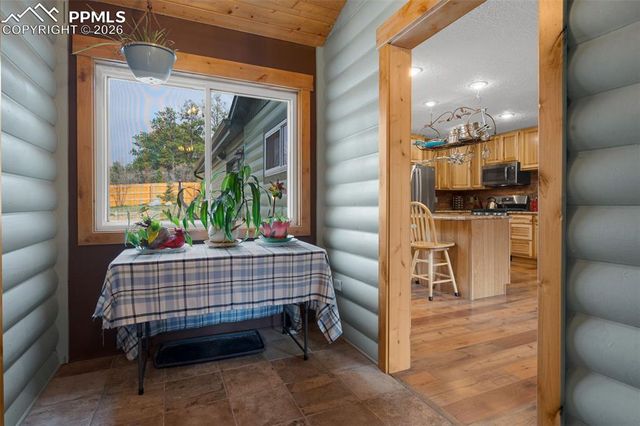 15632 Ray Drive, Larkspur, CO 80118