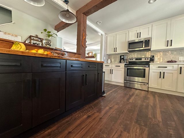 8 Main Street, Bennington, NH 03442