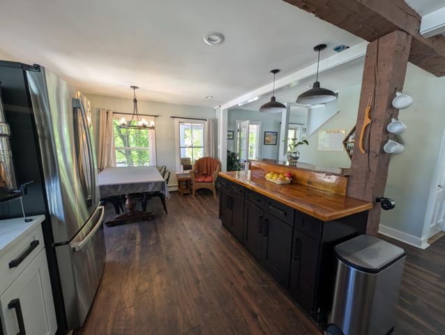 8 Main Street, Bennington, NH 03442