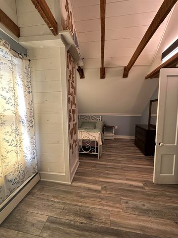 8 Main Street, Bennington, NH 03442