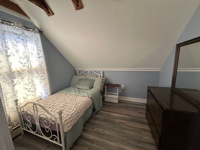 8 Main Street, Bennington, NH 03442