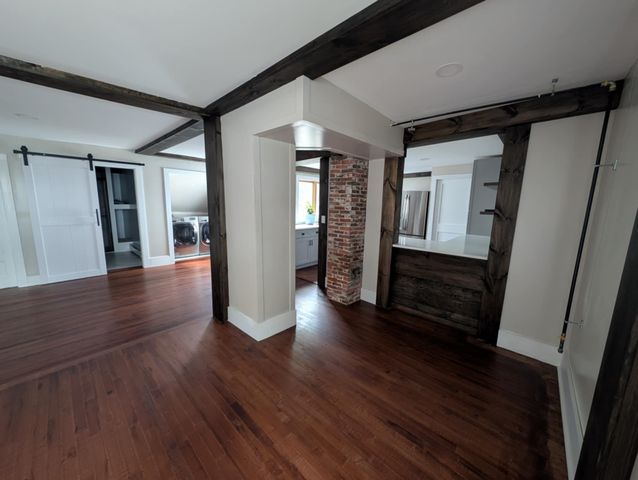 8 Main Street, Bennington, NH 03442