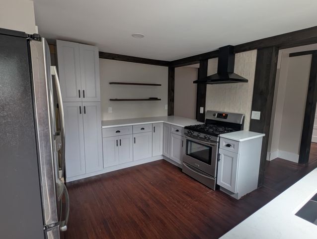 8 Main Street, Bennington, NH 03442