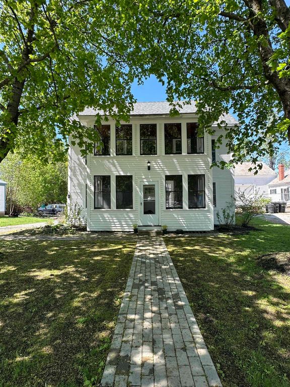 8 Main Street, Bennington, NH 03442