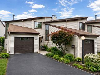 735 Hewitt Lane, New Windsor, NY 12553