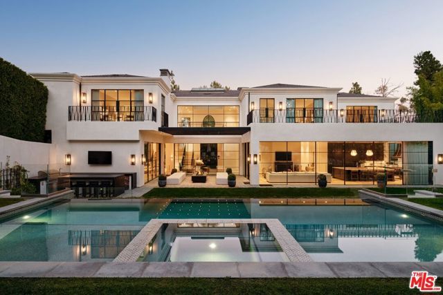 2331 Chislehurst Drive, Los Angeles, CA 90027