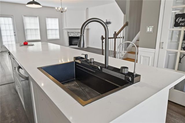 1644 Sandy Beach Point, Lawrenceville, GA 30043