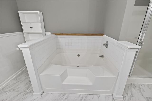 1644 Sandy Beach Point, Lawrenceville, GA 30043