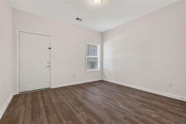 1644 Sandy Beach Point, Lawrenceville, GA 30043