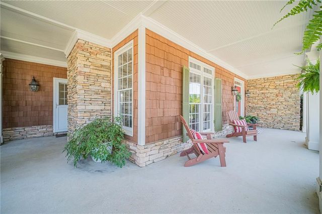3816 Bay Grove Way, Loganville, GA 30052