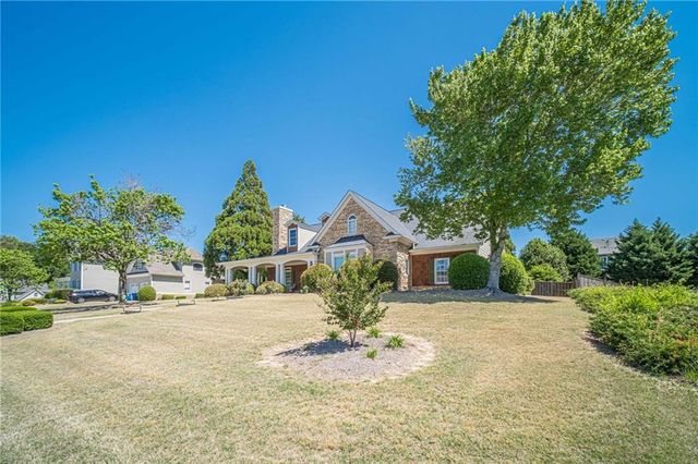 3816 Bay Grove Way, Loganville, GA 30052