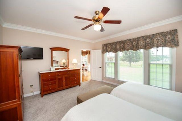 112 River Falls Drive, Duncan, SC 29334