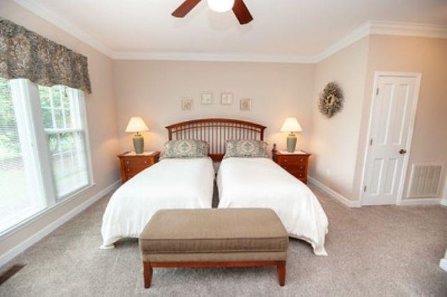 112 River Falls Drive, Duncan, SC 29334