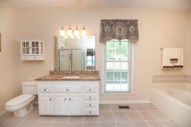 112 River Falls Drive, Duncan, SC 29334