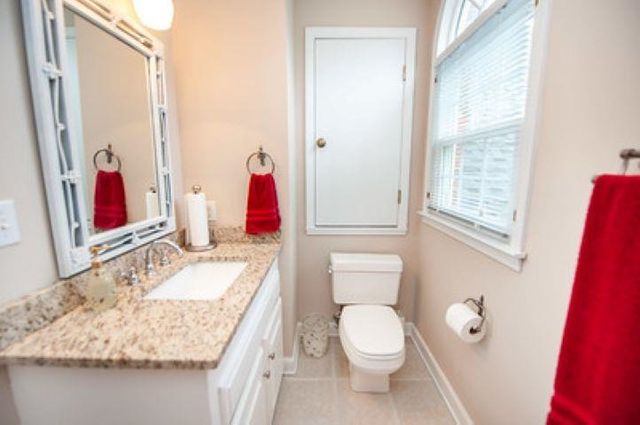 112 River Falls Drive, Duncan, SC 29334
