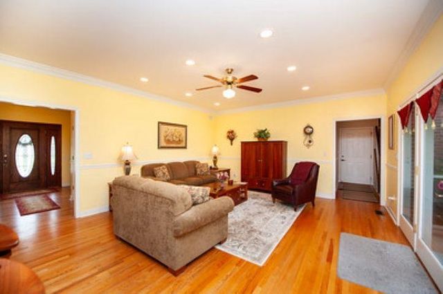 112 River Falls Drive, Duncan, SC 29334