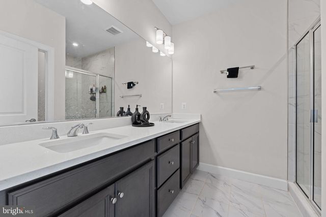 3545 STELLA BLUE DR, Hyattsville, MD 20782