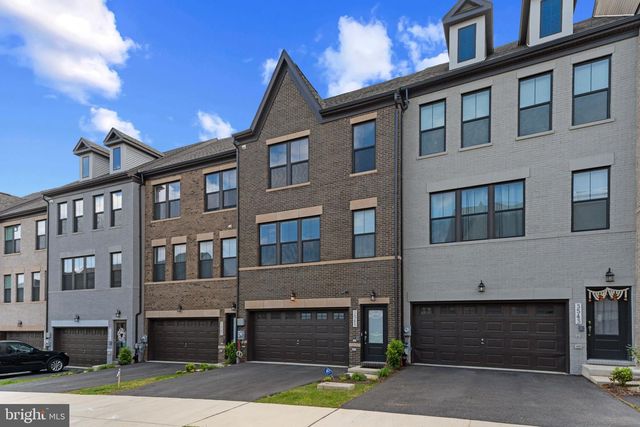 3545 STELLA BLUE DR, Hyattsville, MD 20782
