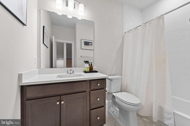 3545 STELLA BLUE DR, Hyattsville, MD 20782
