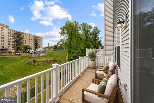 3545 STELLA BLUE DR, Hyattsville, MD 20782