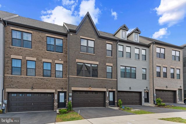 3545 STELLA BLUE DR, Hyattsville, MD 20782