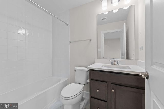 3545 STELLA BLUE DR, Hyattsville, MD 20782