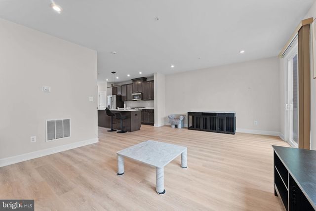 3545 STELLA BLUE DR, Hyattsville, MD 20782