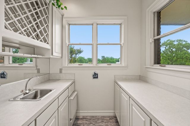 1626 Mai Avenue, Desoto, TX 75115