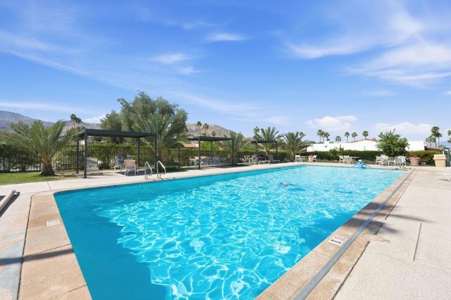72975 Grass Court, Palm Desert, CA 92260
