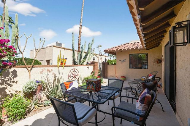 72975 Grass Court, Palm Desert, CA 92260