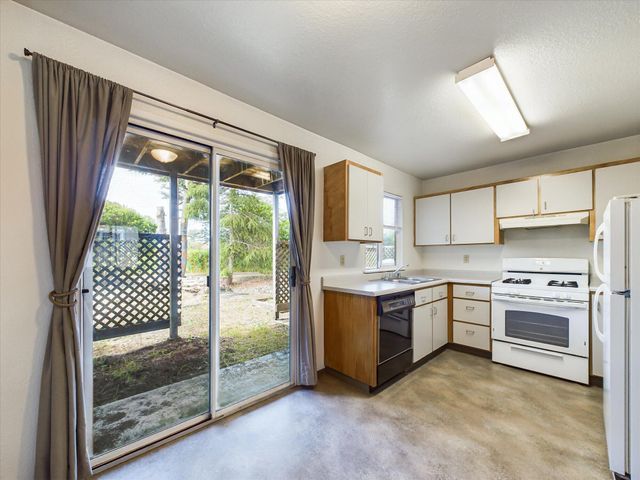 3122 St. Louis Road, Arcata, CA 95521
