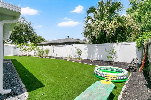 851 DARWIN DRIVE, Altamonte Springs, FL 32701