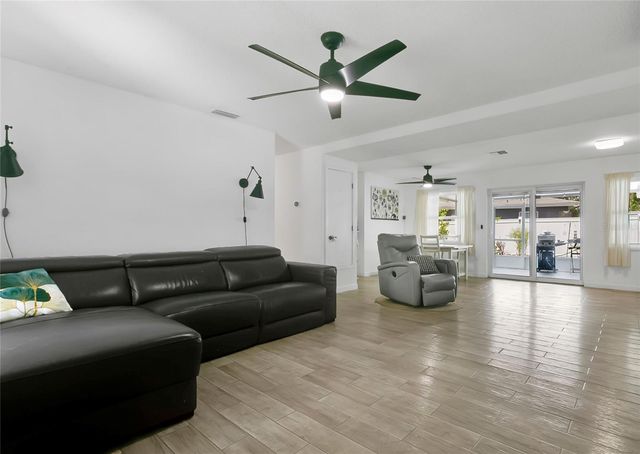 851 DARWIN DRIVE, Altamonte Springs, FL 32701