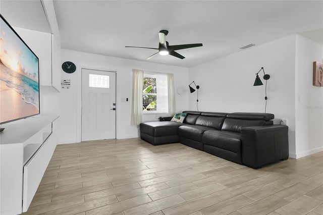 851 DARWIN DRIVE, Altamonte Springs, FL 32701