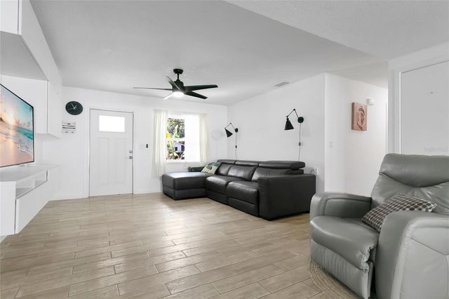 851 DARWIN DRIVE, Altamonte Springs, FL 32701