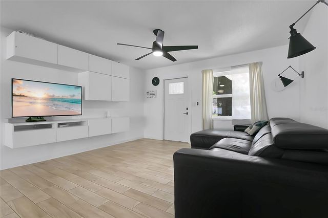 851 DARWIN DRIVE, Altamonte Springs, FL 32701