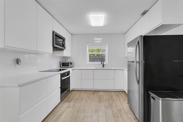 851 DARWIN DRIVE, Altamonte Springs, FL 32701