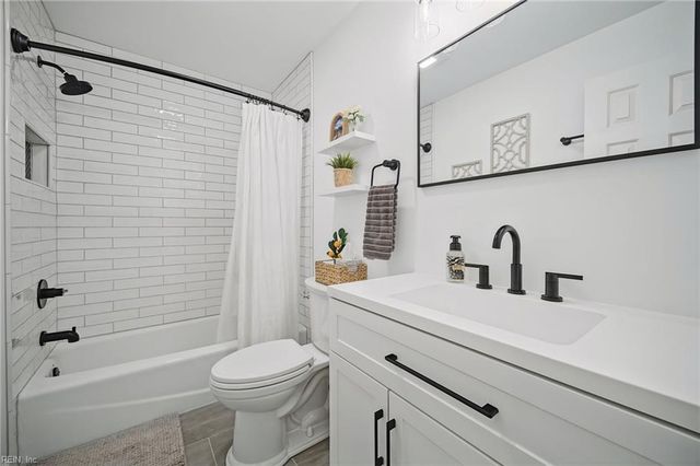 1783 Duke Of Norfolk QUAY, Virginia Beach, VA 23454