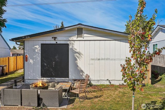 1006 S 72nd Street, Tacoma, WA 98408