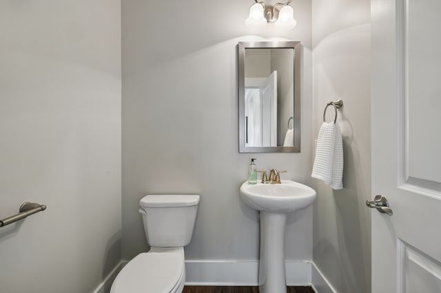 1607 Sand Dollar Ct, Franklin, TN 37067