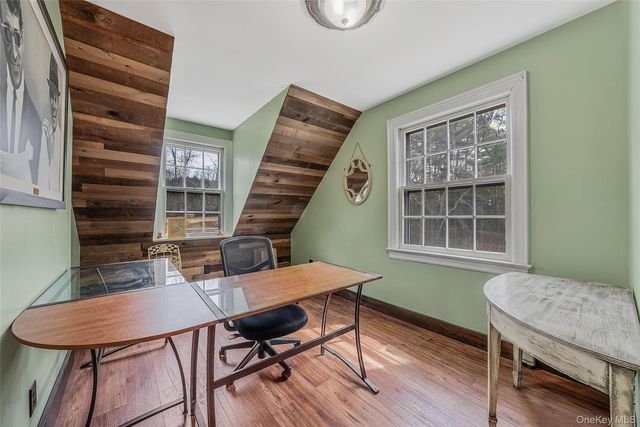 195 Cedar Swamp Road, Glen Head, NY 11545