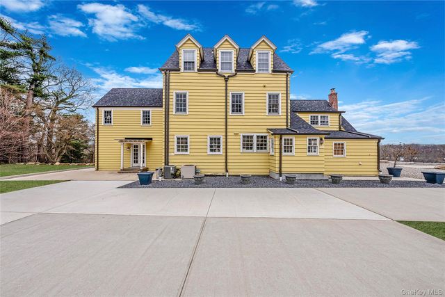 195 Cedar Swamp Road, Glen Head, NY 11545