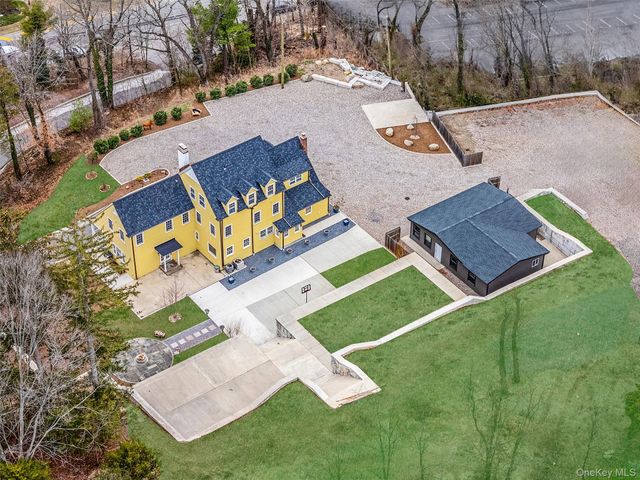 195 Cedar Swamp Road, Glen Head, NY 11545