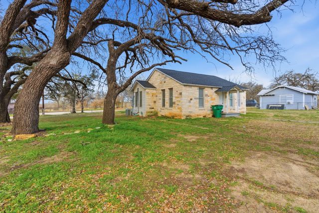 1013 Tejas Lane, Stephenville, TX 76401