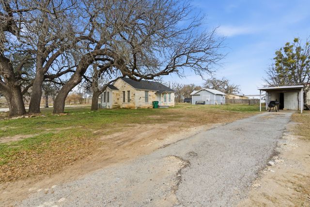 1013 Tejas Lane, Stephenville, TX 76401