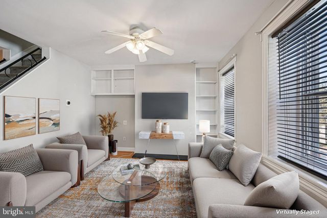 112 DAWSON ST, Philadelphia, PA 19127