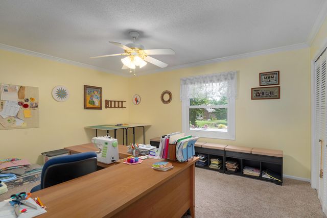 1735 E Vincent Drive, Springfield, MO 65804